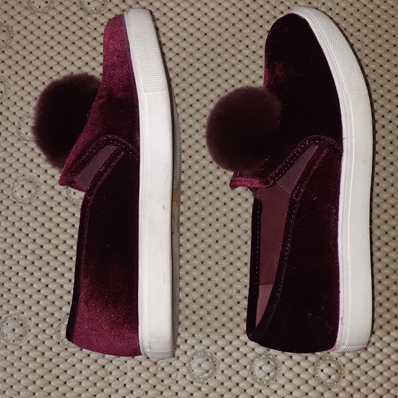Olive street suede fur shoes(Burgundy color) - Picture 2 of 3